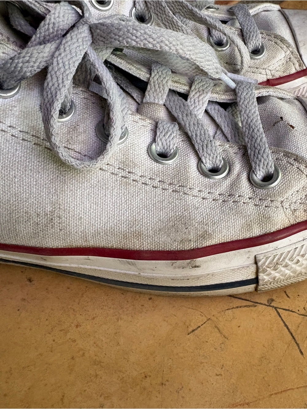 *FIXER UPPER* 3 PAIRS OF WHITE CONVERSE - Size 8 - Picture 9 of 13